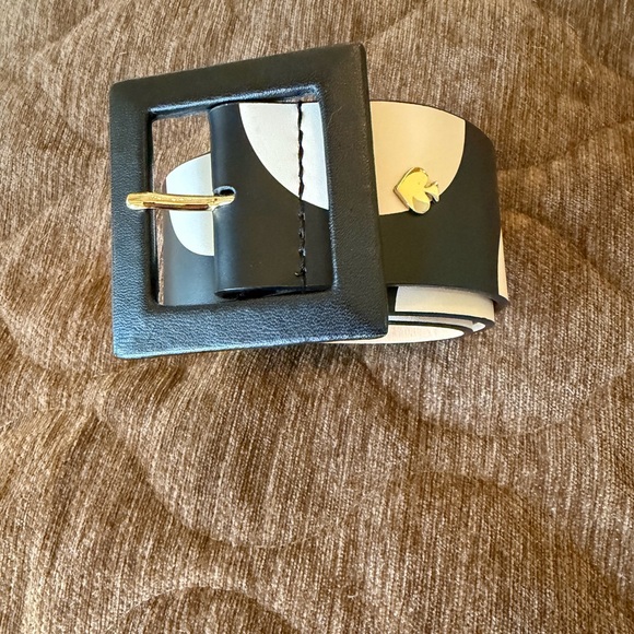 Kate Spade In The Loop Belt - Picture 5 of 5